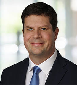 Andrew Hennemuth headshot