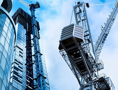 construction crane by building