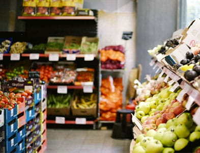 image of grocery retail aisle